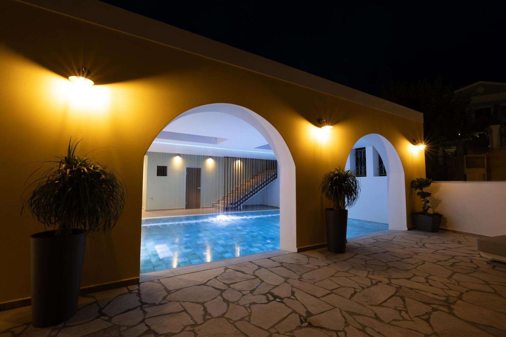 Opera House Hotel Symi Bagian luar foto