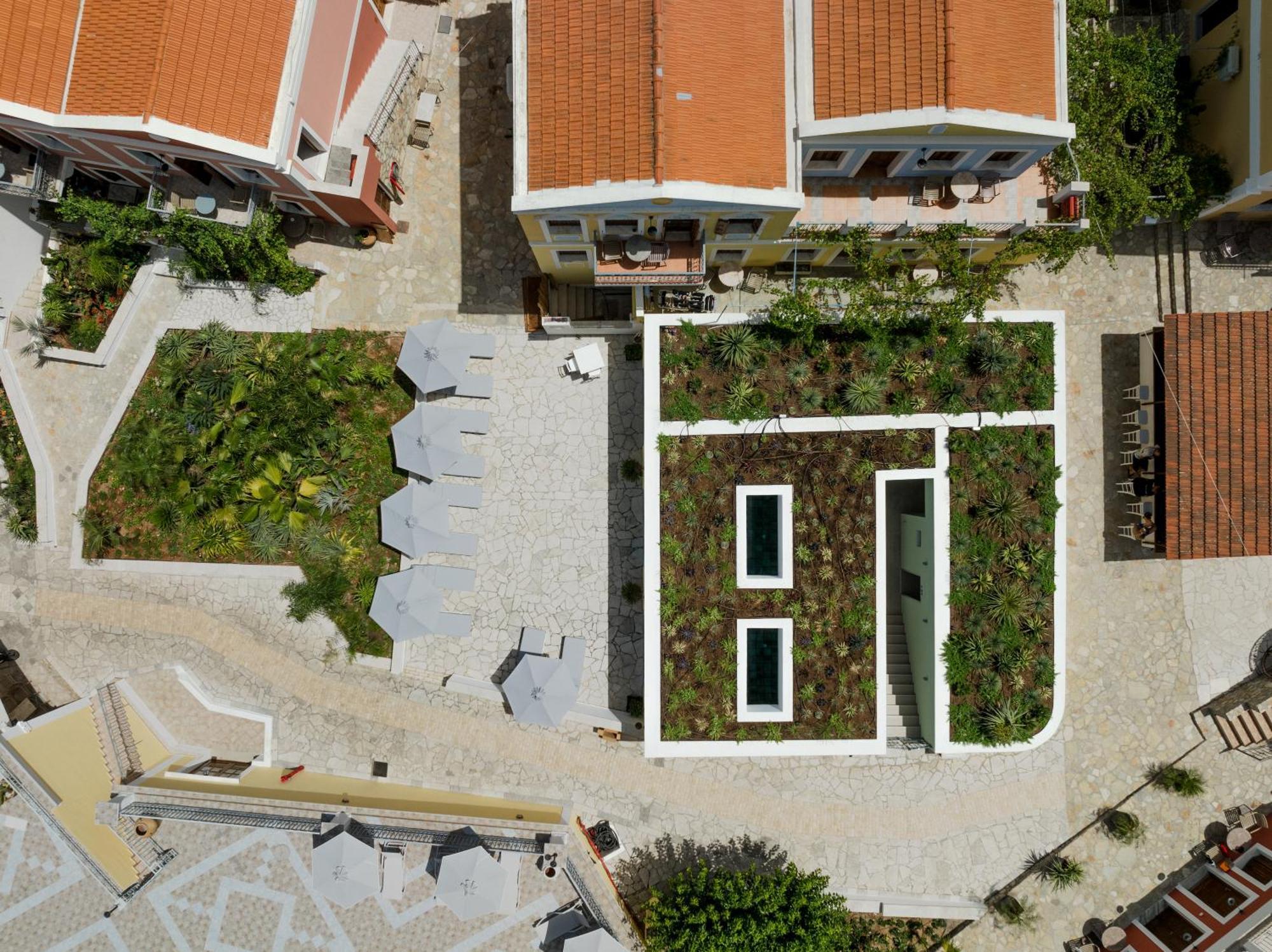 Opera House Hotel Symi Bagian luar foto