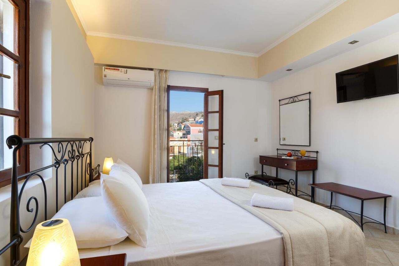 Opera House Hotel Symi Bagian luar foto