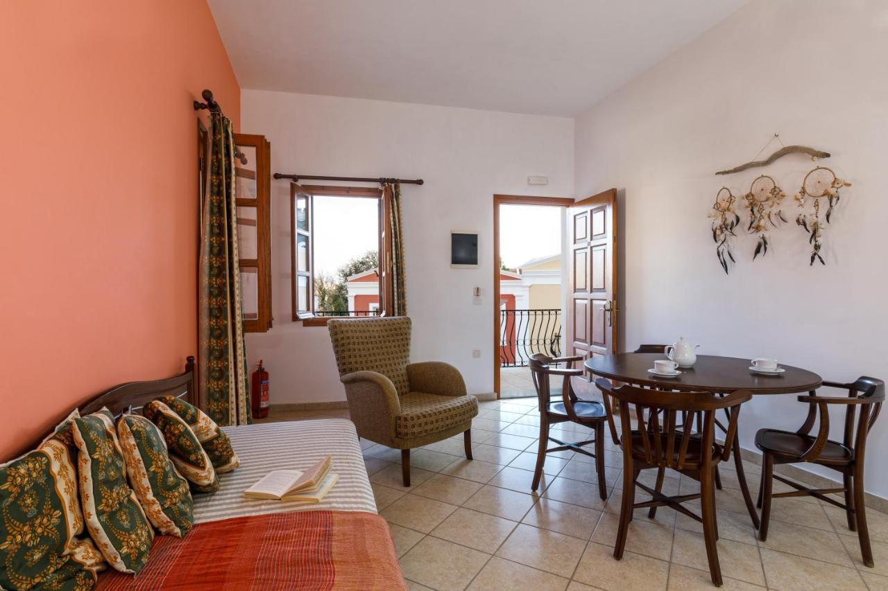 Opera House Hotel Symi Bagian luar foto